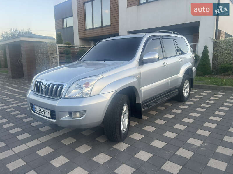 2004 toyota prado