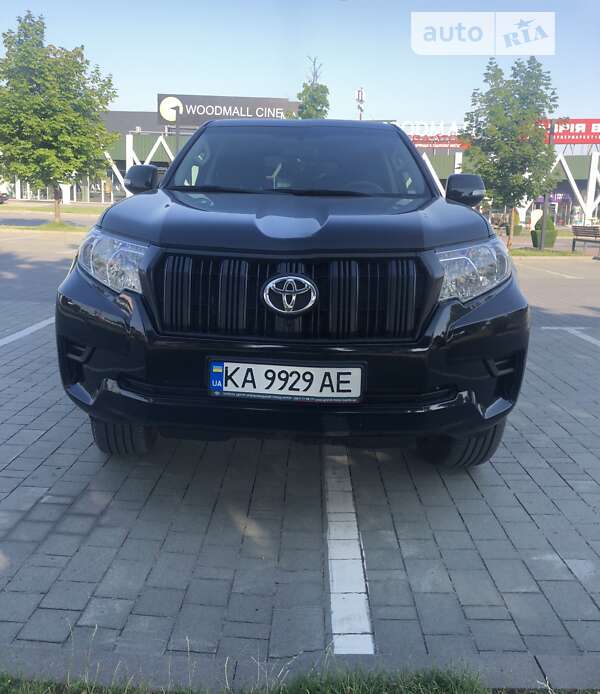 2021 toyota land cruiser prado 150