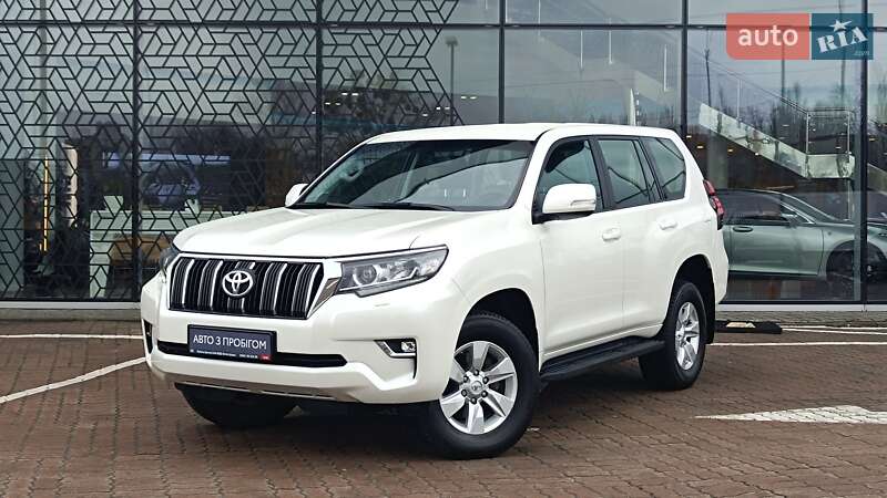 2018 toyota land cruiser prado