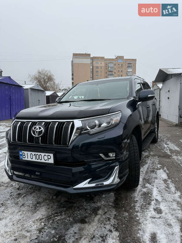 2018 toyota land cruiser 150