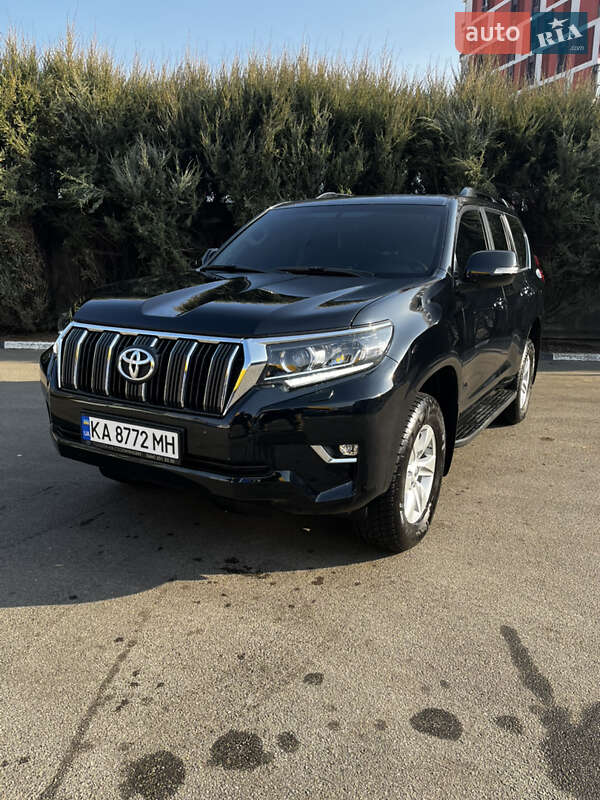 2021 toyota land cruiser prado 150