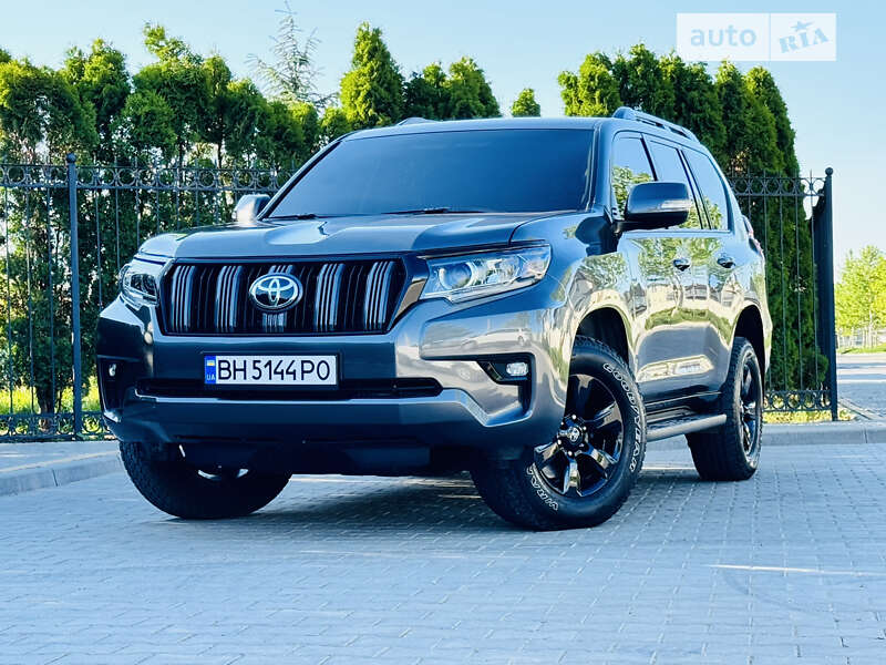 2017 toyota land cruiser prado 150