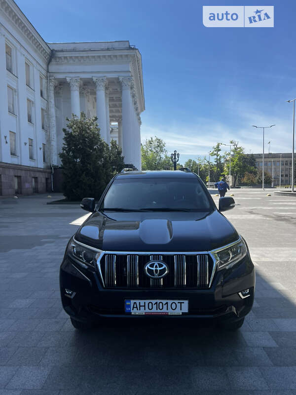 2019 toyota land cruiser prado 150