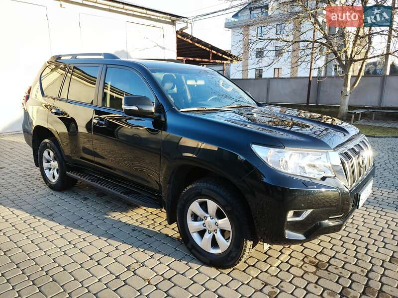2022 toyota land cruiser prado 150