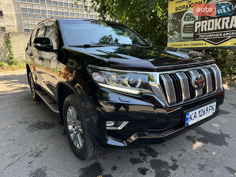 2017 toyota land cruiser prado 150