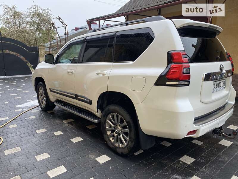 2018 toyota land-cruiser-prado-150