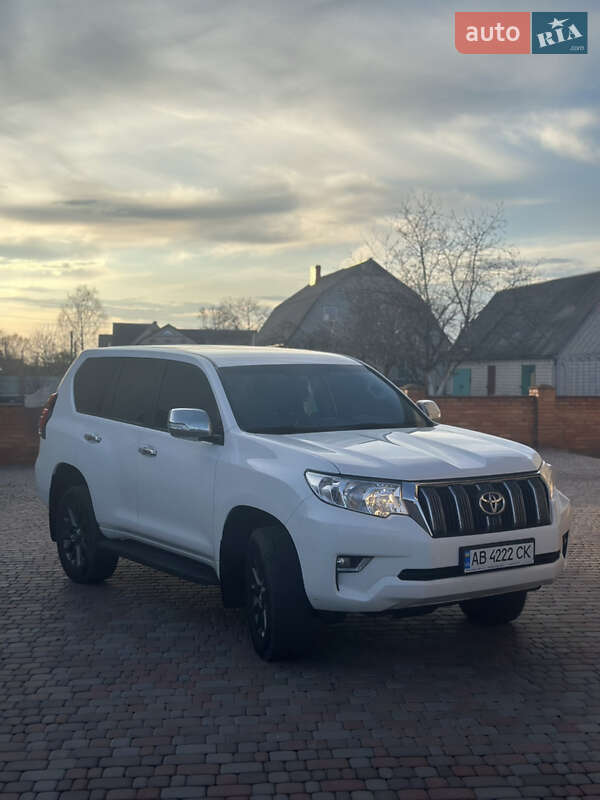 2019 toyota land-cruiser-prado