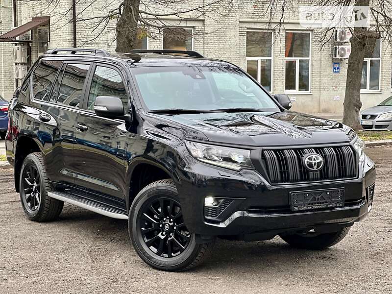 2023 toyota land cruiser prado 150