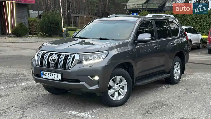 2019 toyota land cruiser 150