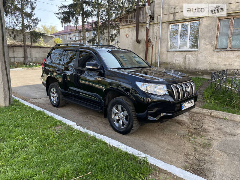 2020 toyota land-cruiser-prado-150