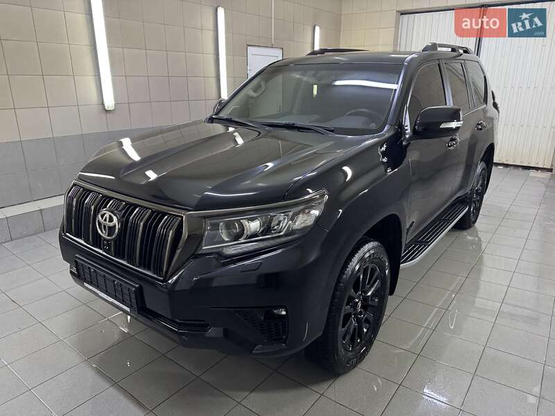 2022 toyota land cruiser 150