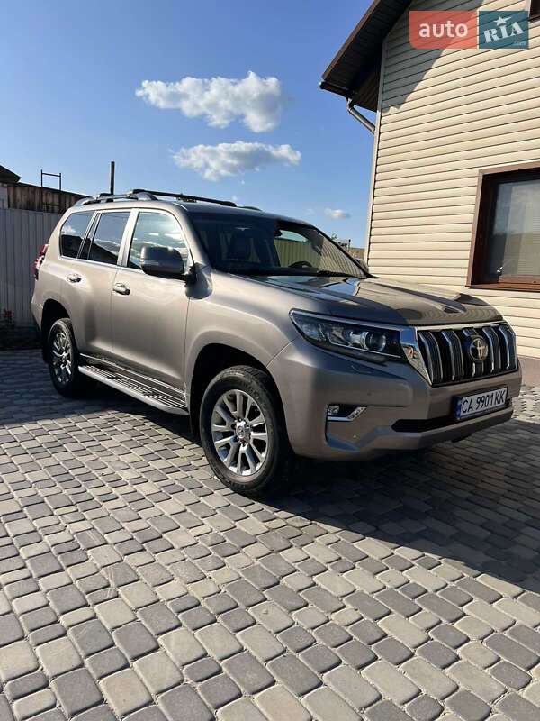 2020 toyota land cruiser prado 150