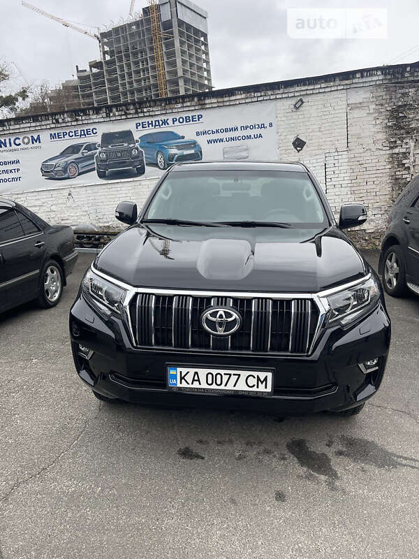 2022 toyota land cruiser prado 150