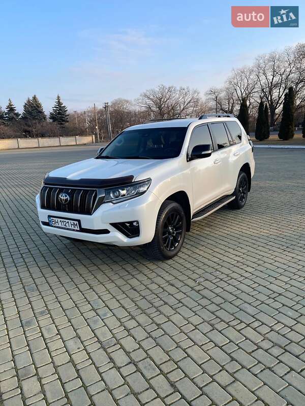 2021 toyota land-cruiser-prado-150