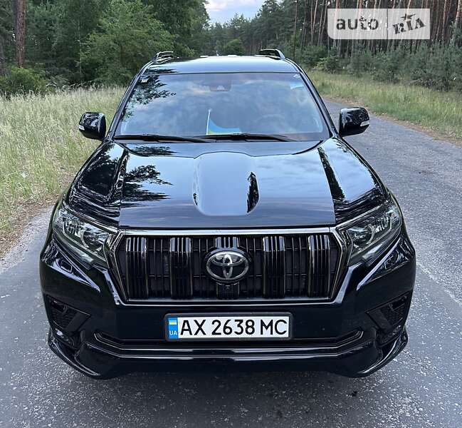 2021 toyota land cruiser prado 150