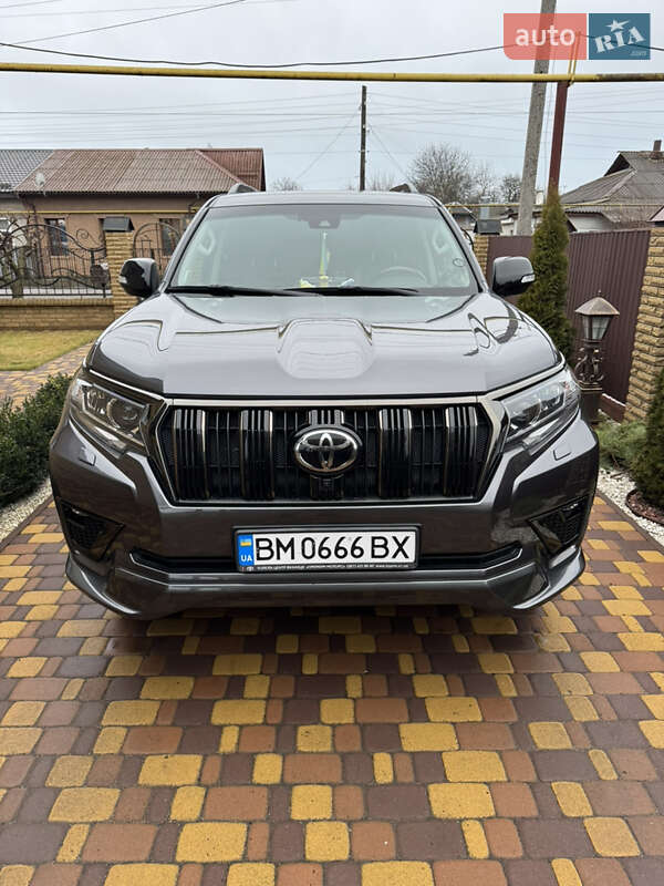 2021 toyota land cruiser prado