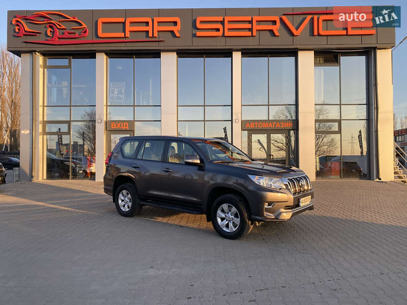 2021 toyota land cruiser prado