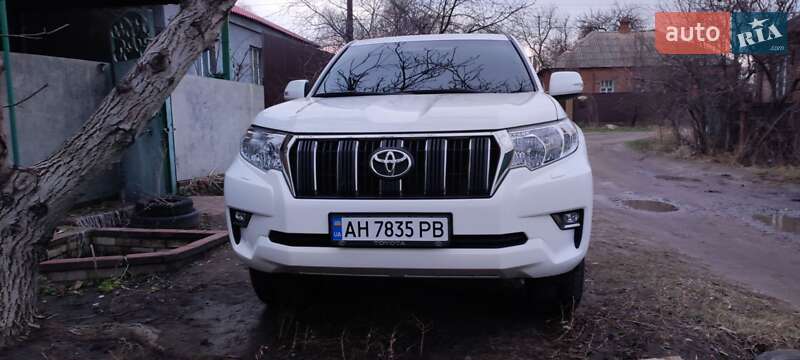 2022 toyota land cruiser prado 150