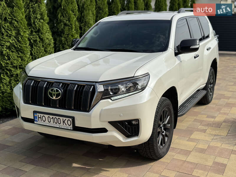 2022 toyota land cruiser prado 150