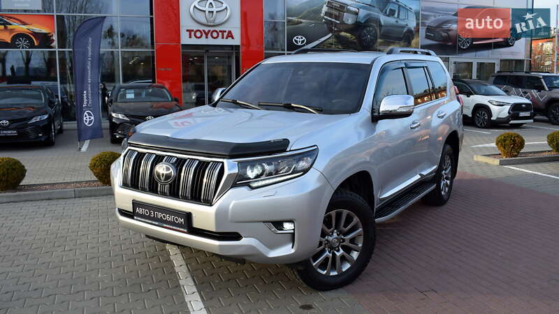 2019 toyota land cruiser prado