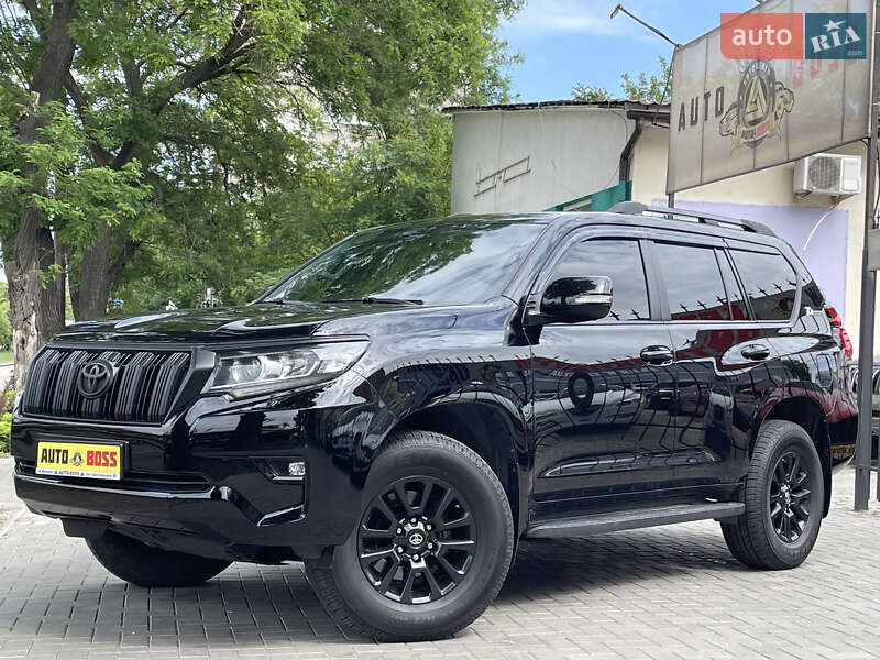 2017 toyota land cruiser prado 150