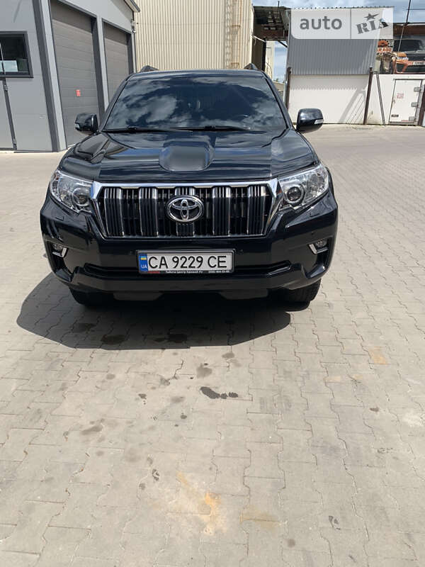 2018 toyota land cruiser prado 150