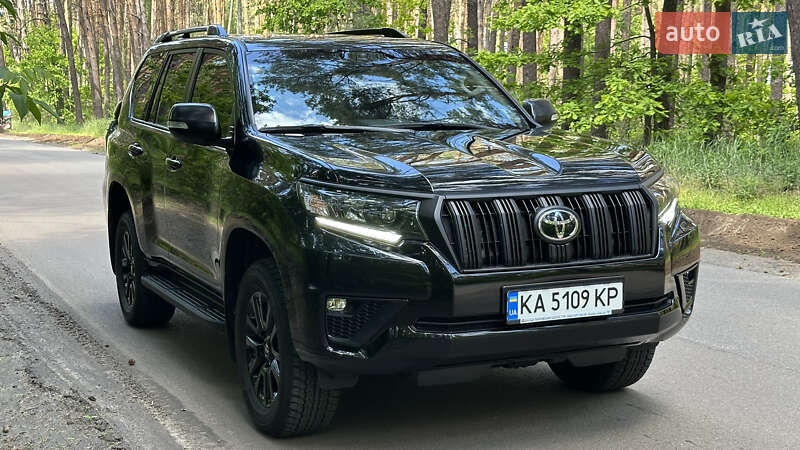2023 toyota land cruiser prado 150