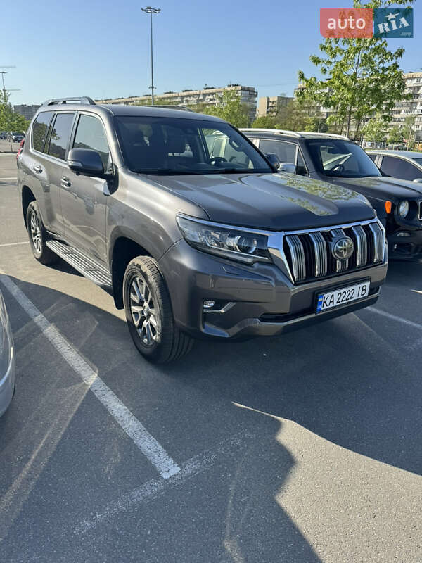 2017 toyota land cruiser prado 150