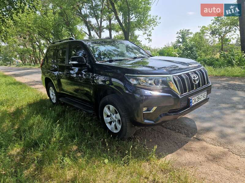 2018 toyota land cruiser prado 150