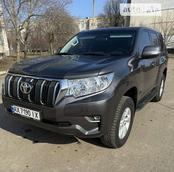 2020 toyota land cruiser prado