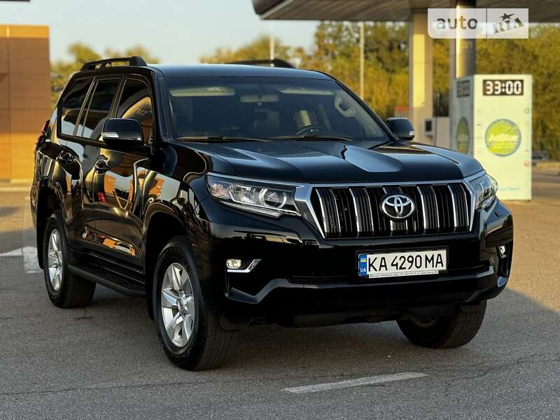 2023 toyota land cruiser 150