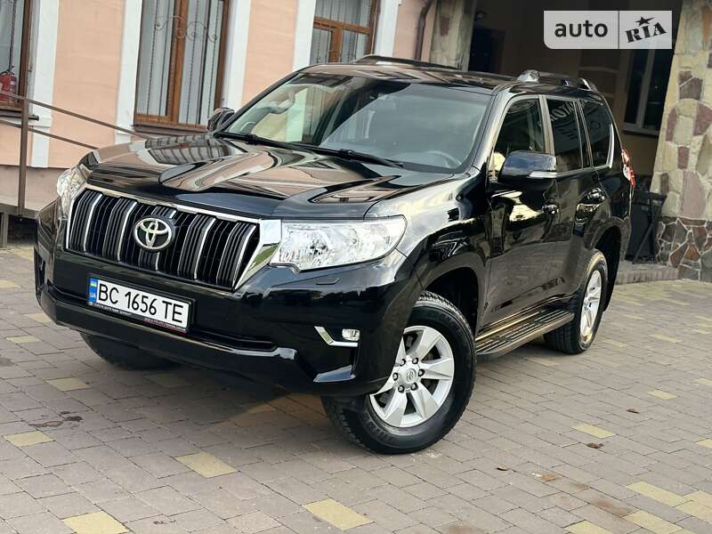 2018 toyota land cruiser 150