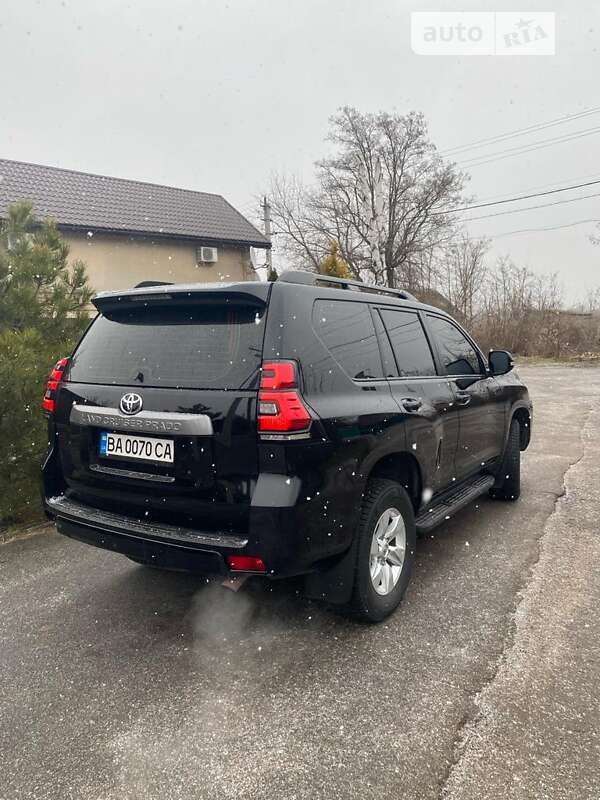 2020 toyota land-cruiser-prado-150
