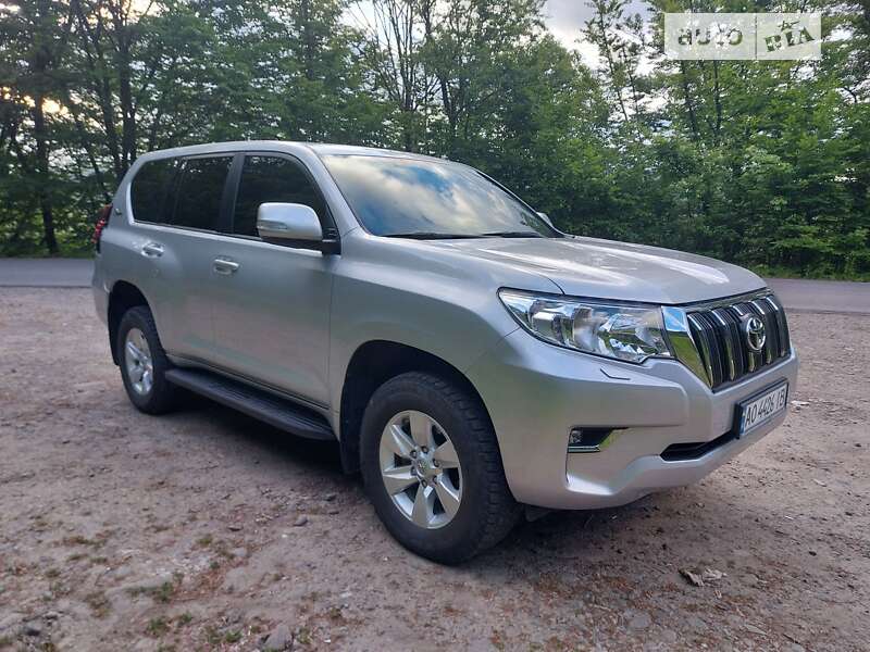 2021 toyota land cruiser 150