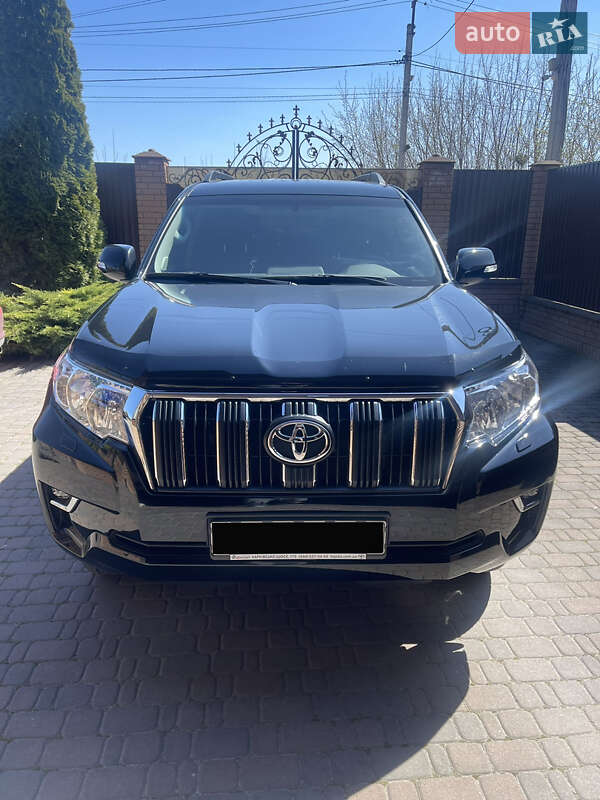 2022 toyota land cruiser 150
