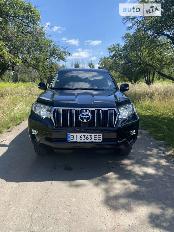 2018 toyota land cruiser prado 150