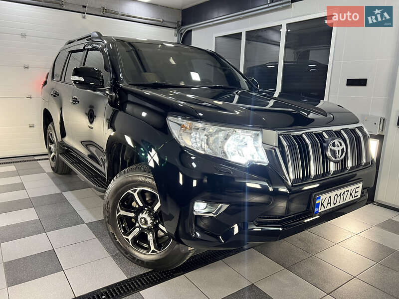 2023 toyota land cruiser prado 150