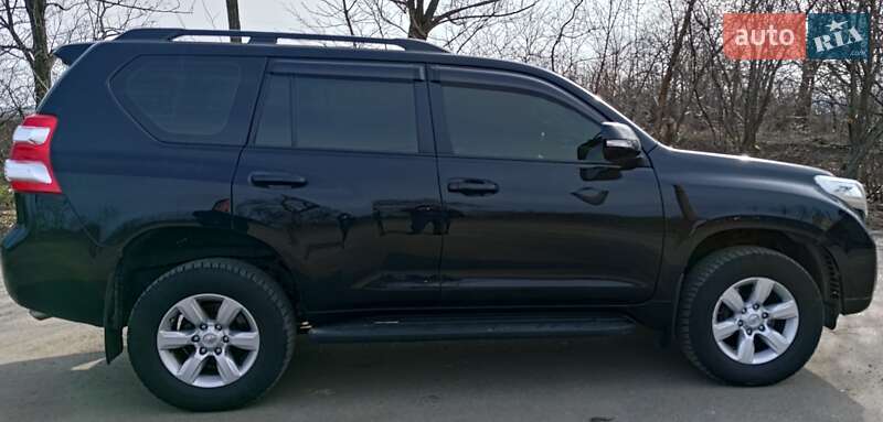 2016 toyota land-cruiser-prado-150