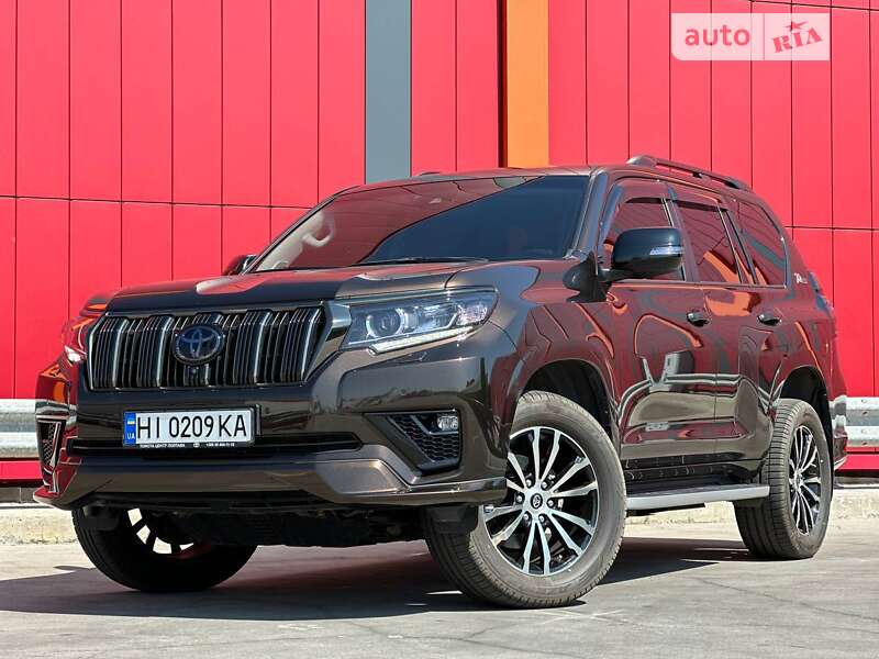 2021 toyota land cruiser prado 150