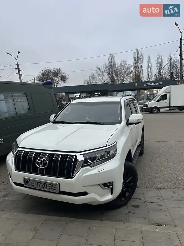 2018 toyota land cruiser prado 150