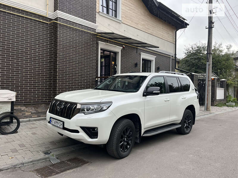 2022 toyota land cruiser prado 150
