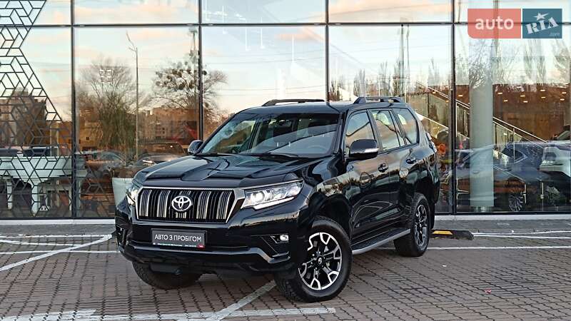 2022 toyota land cruiser prado 150