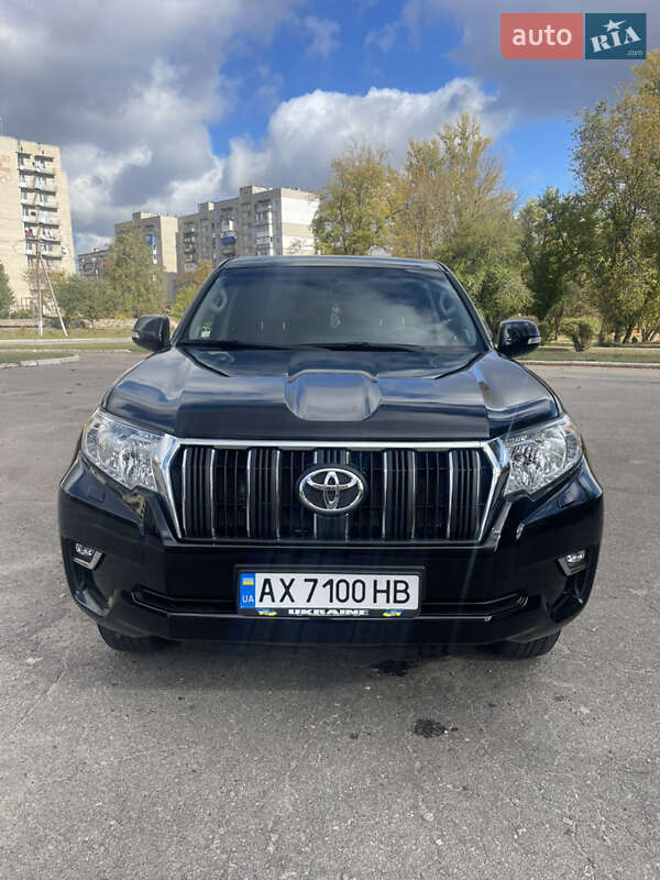 2022 toyota land cruiser prado 150