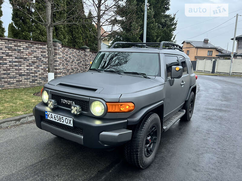 2008 toyota fj cruiser