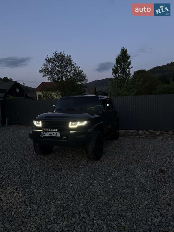 2008 toyota fj cruiser