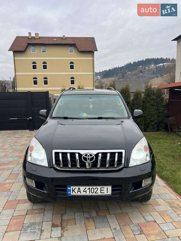 2005 toyota prado