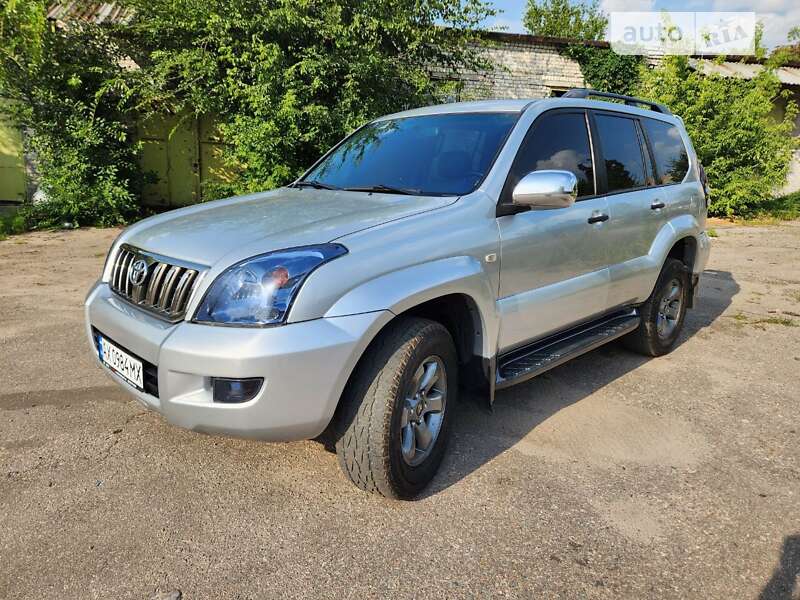 2005 toyota land cruiser 120