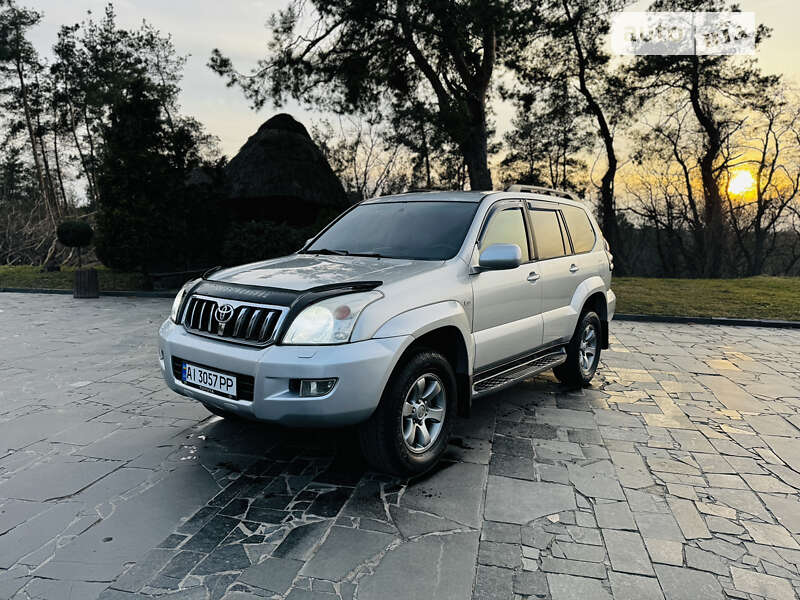 2005 toyota prado