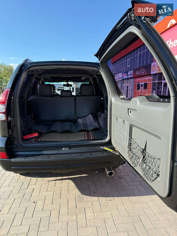 2005 toyota land cruiser