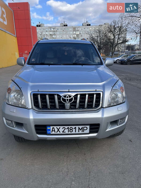 2005 toyota land cruiser prado
